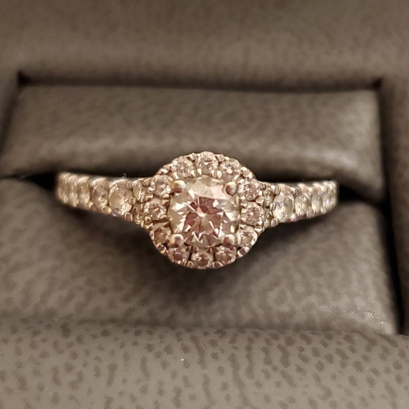 engagement/wedding ring set